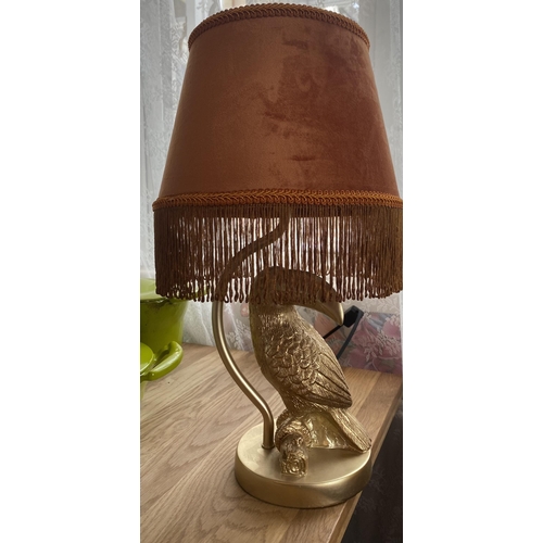 19 - Toucan Lamp