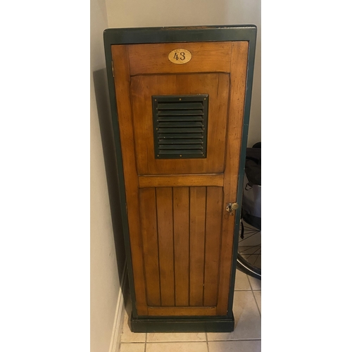 51H - Golf Bag Locker