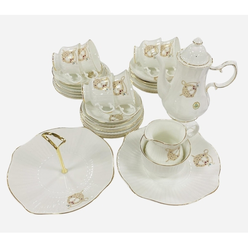 21 Pce Queens Tea Service