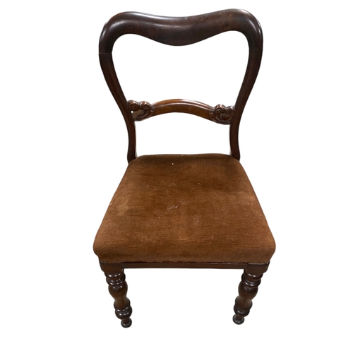 453 - Vict Upholstered Chair