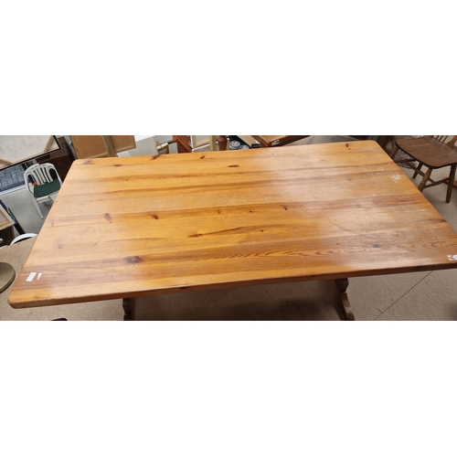 314 - Pine dining table