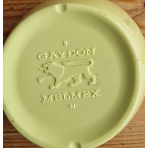 253 - Vintage Gaydon melmex tea cups and saucers