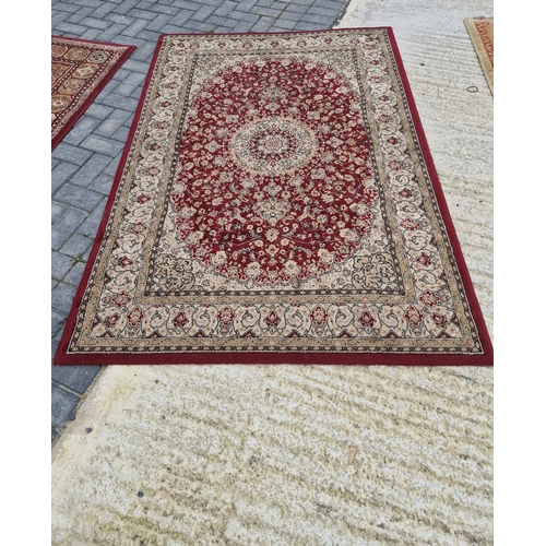 300 - White/red rug 134x200cms