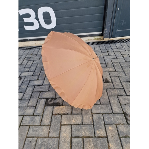 339 - Fulton vintage parasol