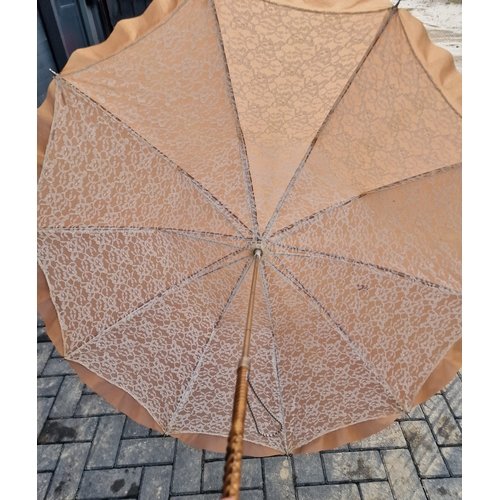 339 - Fulton vintage parasol