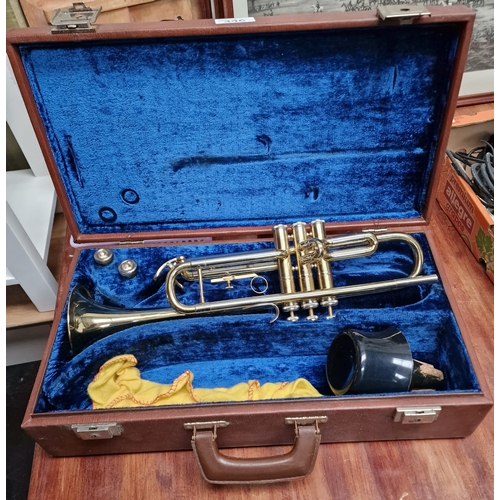 346 - Barnes and Mullins Champion Trumpet with original case