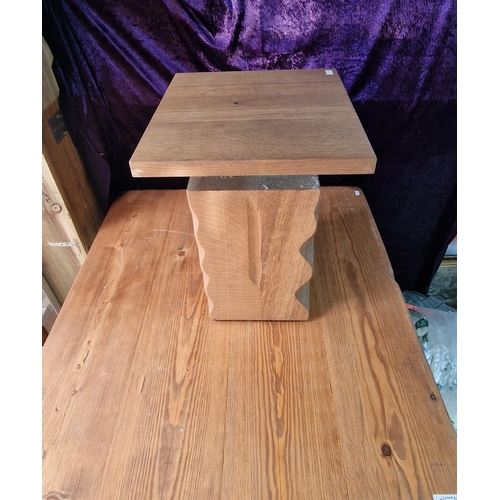 189 - Solid Oak side table 44x30x30cm