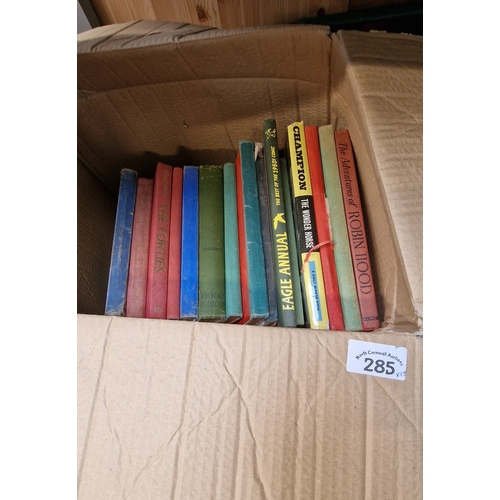 285 - Box of 15 vintage books assorted