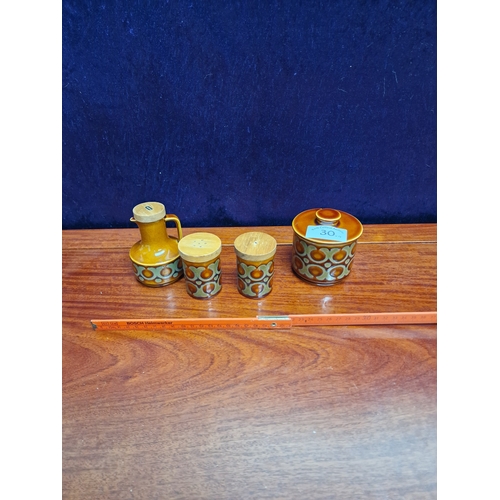 30 - Hornsea'Bronte' cruet set