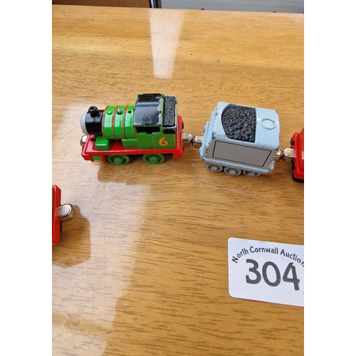 304 - Thomas and friends toy trains