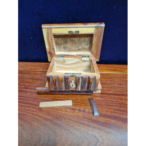 8 - Thuya wood puzzle box