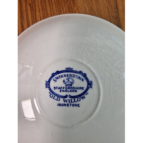 83 - Box of blue/white china