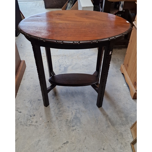 94 - Edwardian oval side table 73x72x50cm