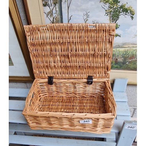 345 - Wicker picnic basket 35cm