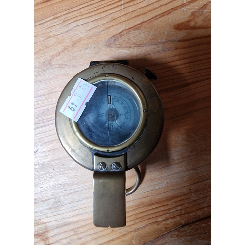 241 - 1941 Military Field compass