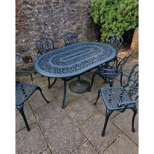 581 - 6 seater cast aluminium garden set 155x85cm