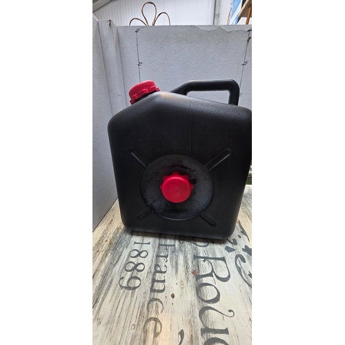 696 - NEW Black Plastic 20L Jerry can