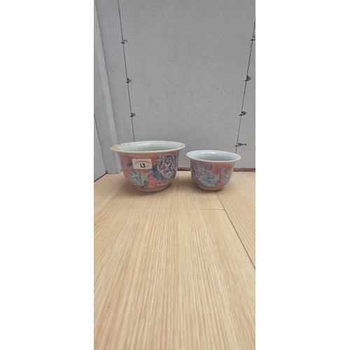 13 - 2 ceramic pots