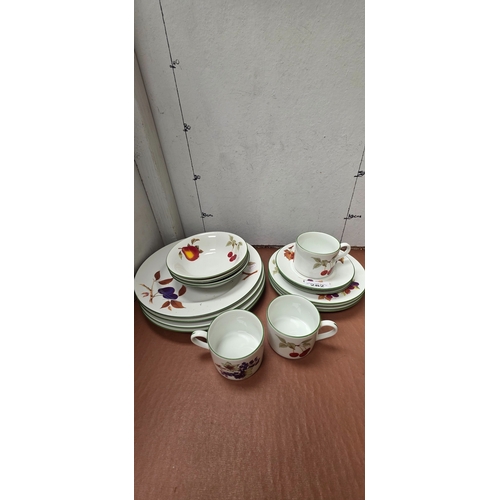 282 - Collection of Royal Worcester Breakfast Ware