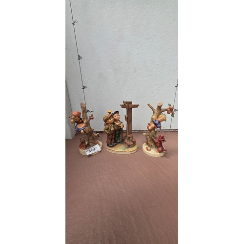 Lot 352       