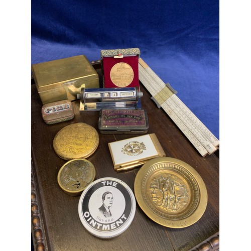 29 - Collection of Vintage Collectables on Vintage Wooden Tray