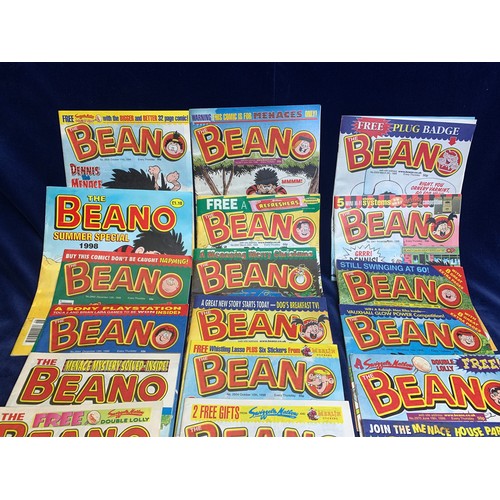 89 - Collection of Late 90's Beano Comics