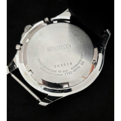 353 - Seiko Chronograph 7T92-0NY0 December 2002 Black Dial Watch