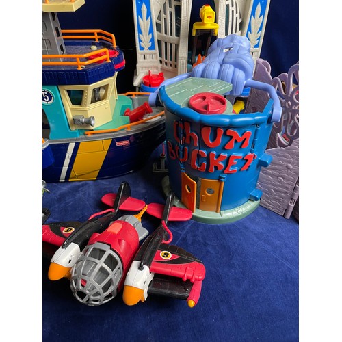 16 - IMAGINEXT Boat, Plane & Chum Bucket