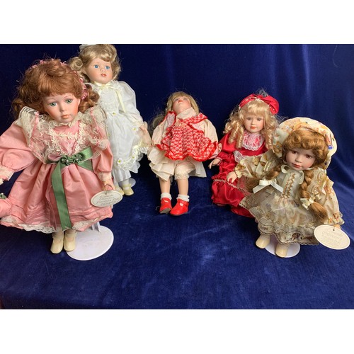 397 - 5 Leonardo Collectors Porcelain Dolls