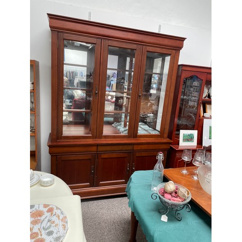 Large Display Wall Unit