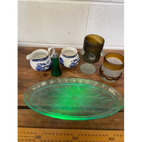 422 - Group of Collectables Inc Uranium Glass, Hand made Art Glass & Ringtons