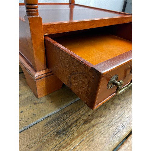 90 - Quality Yew Lamp / Side Table with Drawer