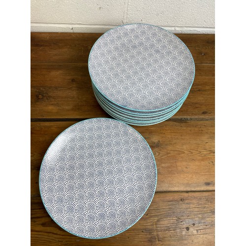 296 - 8 Large Modern Dining Plates