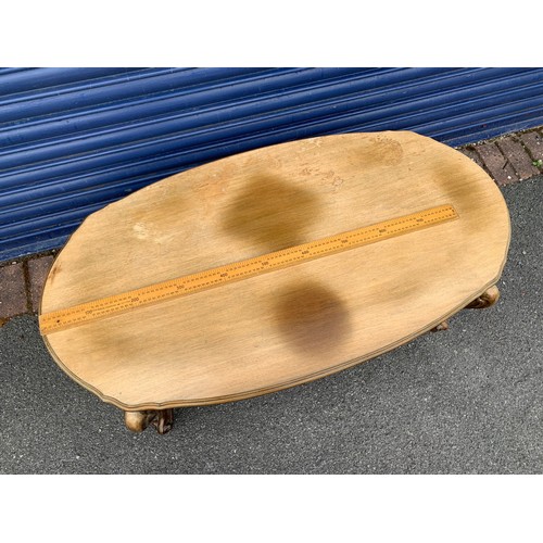 82 - Heavy vintage coffee table on solid cabriole legs