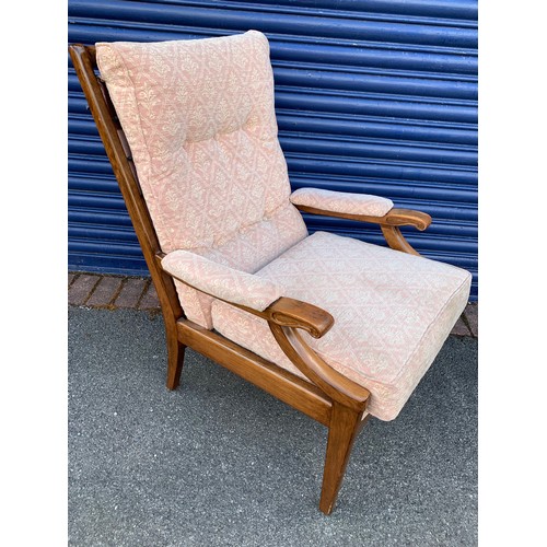 88 - Mid century Cintique fireside chair