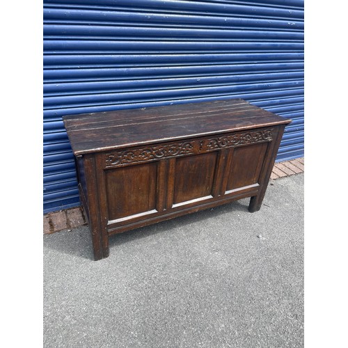 102 - 18th Century Oak Coffer Blanket Box