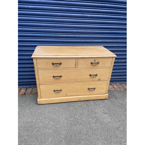 104 - Antique Pine Chest of Drawers