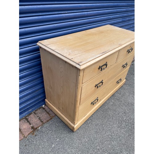 104 - Antique Pine Chest of Drawers