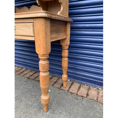 119 - Fantastic Quality Antique Pine Dressing Table with Mirror