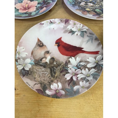 156 - 5 Lena Liu Design Picture Plates