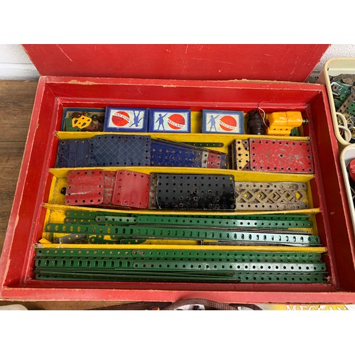 370 - 1950's onward Meccano and accessories inc. Various instructions, gears, pulleys, transformer - even ... 