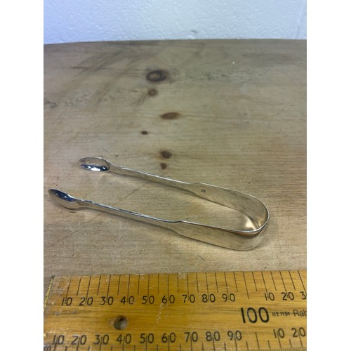 23 - Victorian Sterling Silver Sugar Tongs 35g