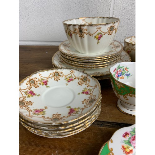 448 - Collection of Royal Albert Crown China inc. Albany Green - 3 or 4 pieces a/f