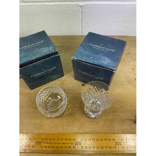 516 - 2 Boxed Cumbria Crystal Glasses