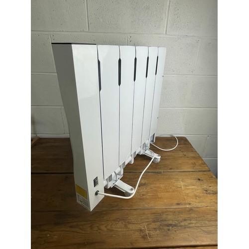 76 - Beldray Smart Ceramic Core WiFi Radiator Model EH3109W