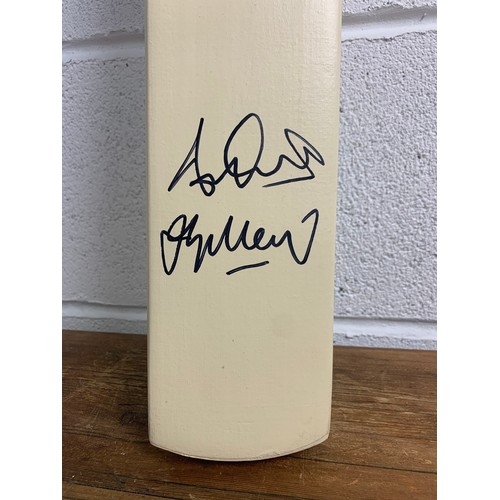 36A - Ashley Giles and Jason Gillespie hand signed autograph cricket bat