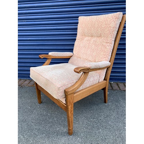 534 - Mid century Cintique fireside chair