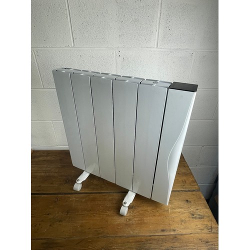 326 - Beldray Smart Ceramic Core WiFi Radiator Model EH3109W