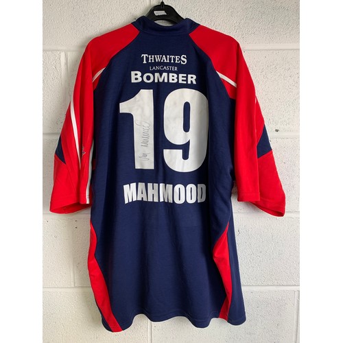 394 - Sajid Mahmood Lancaster Lightning T20 Cricket Top - hand signed autograph