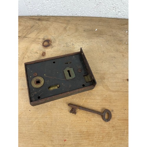 192 - Antique Lock & Key In Working Order